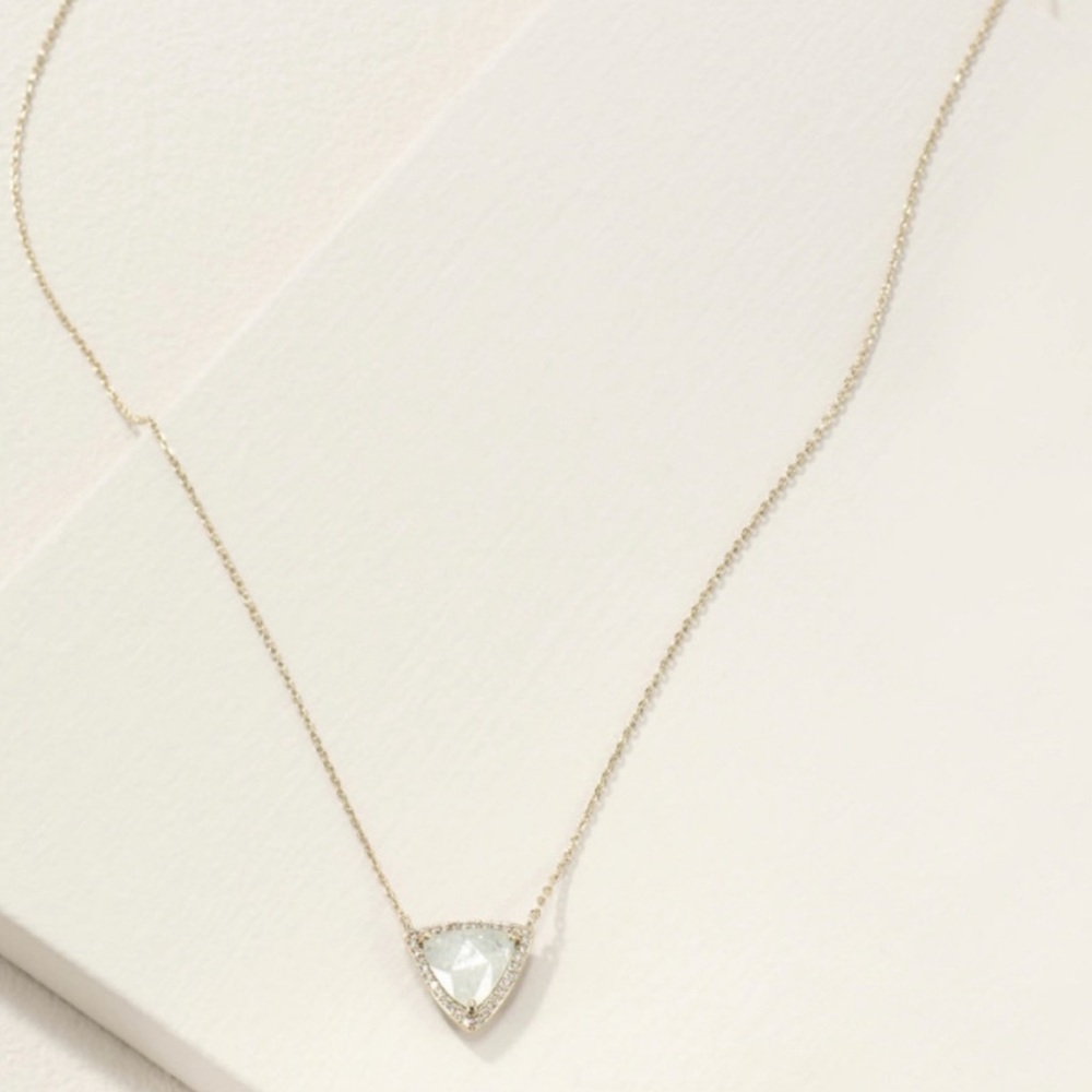 Stella & Dot Somerville Crackle Pendant White Opal Necklace